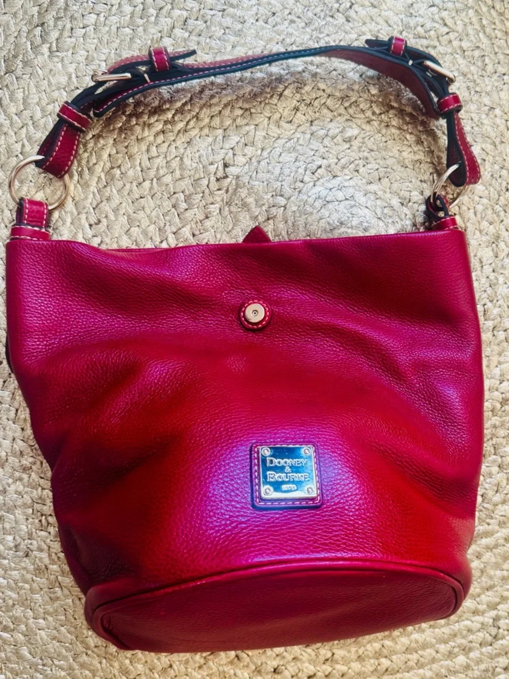 Dooney & Bourke Red Pebbled Leather Bucket Shoulder Bag EUC - Picture 7 of 13